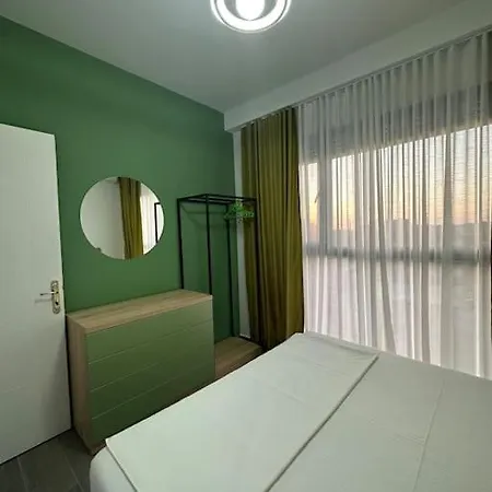 Modern Cozy In Appartement Tirana